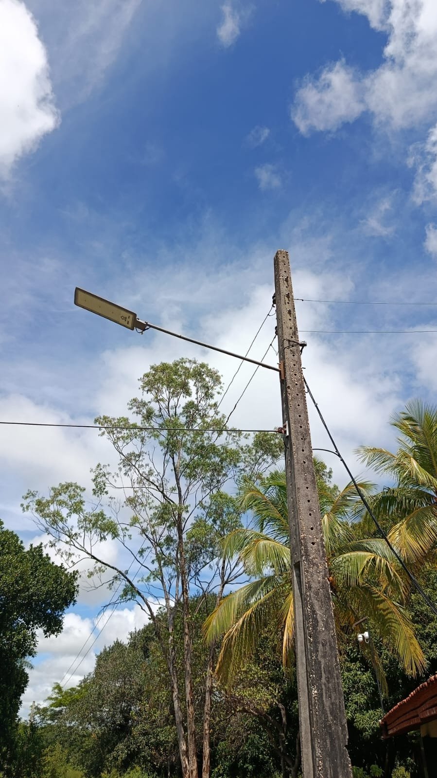 DEPOIS - Instalação de Iluminação com LED e Fotocélula